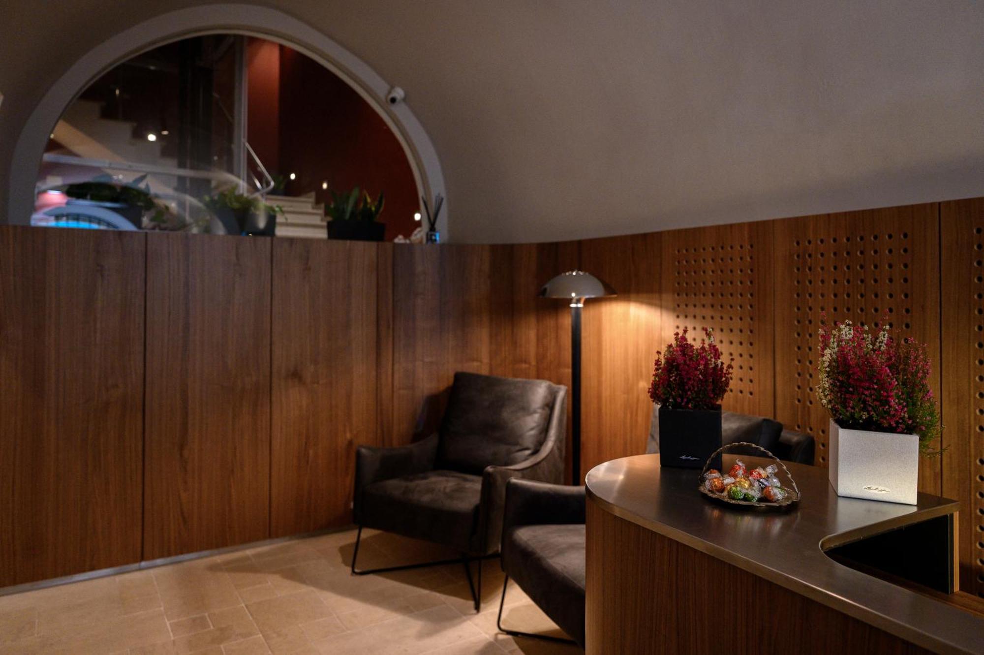 Rudolfo Hotel ลวีฟ ภายนอก รูปภาพ