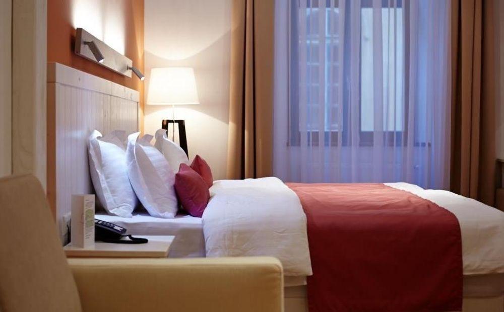 Rudolfo Hotel ลวีฟ ภายนอก รูปภาพ